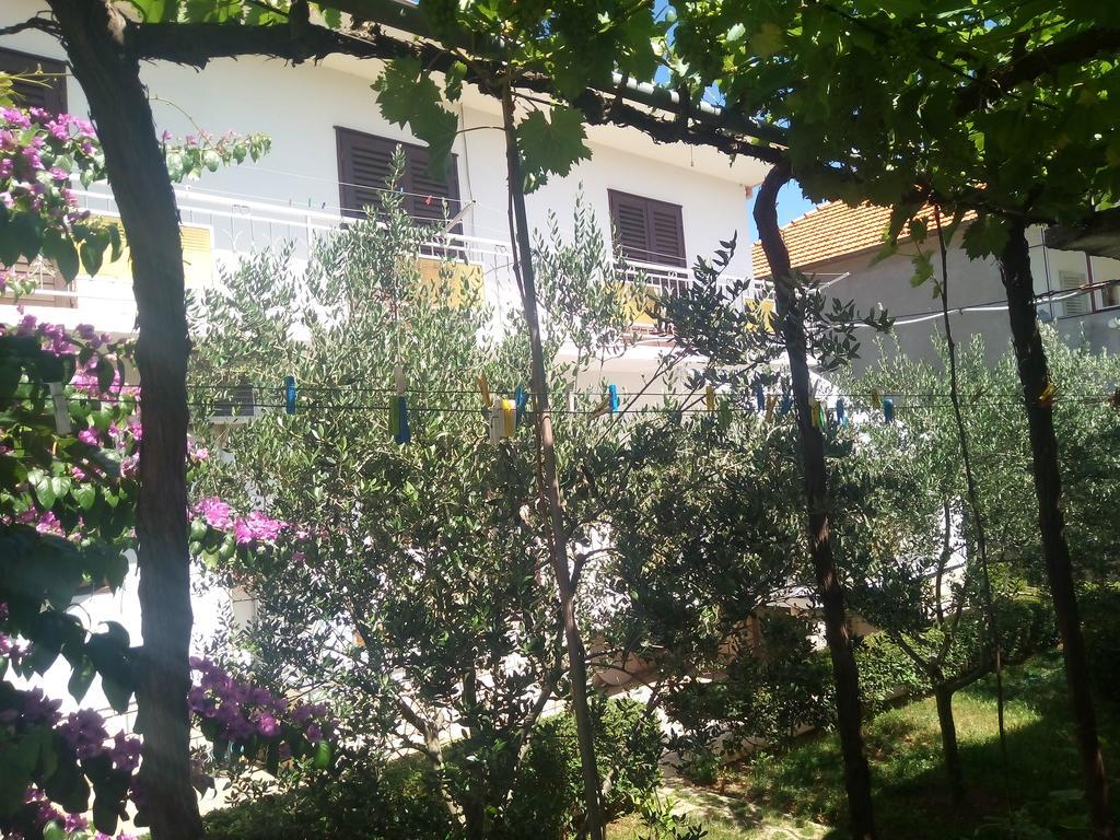 Ferienwohnung Bond With Private Parking Zadar Exterior foto